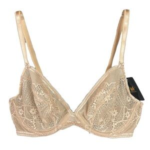 NWT Wacoal Underwire Beige Nude Brallet WomenNWT Wacoal Cream Lace Underwire Bra